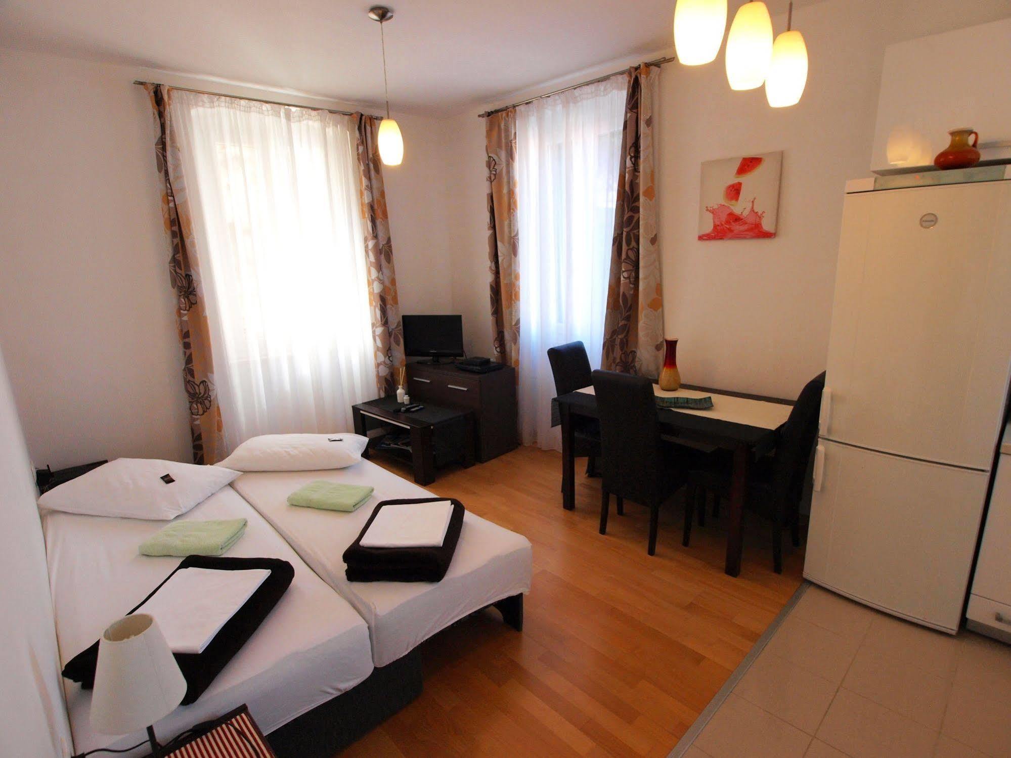 Apartments Gajeta Split Luaran gambar